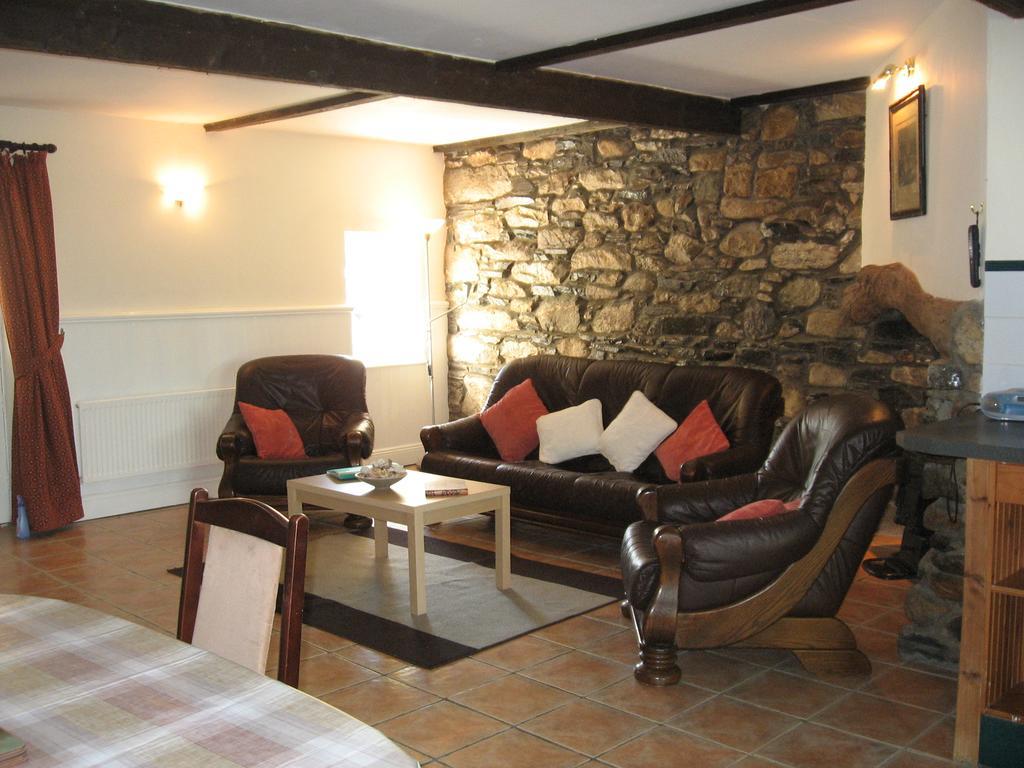 Ballagh Court Villa Ballynabola Exterior photo